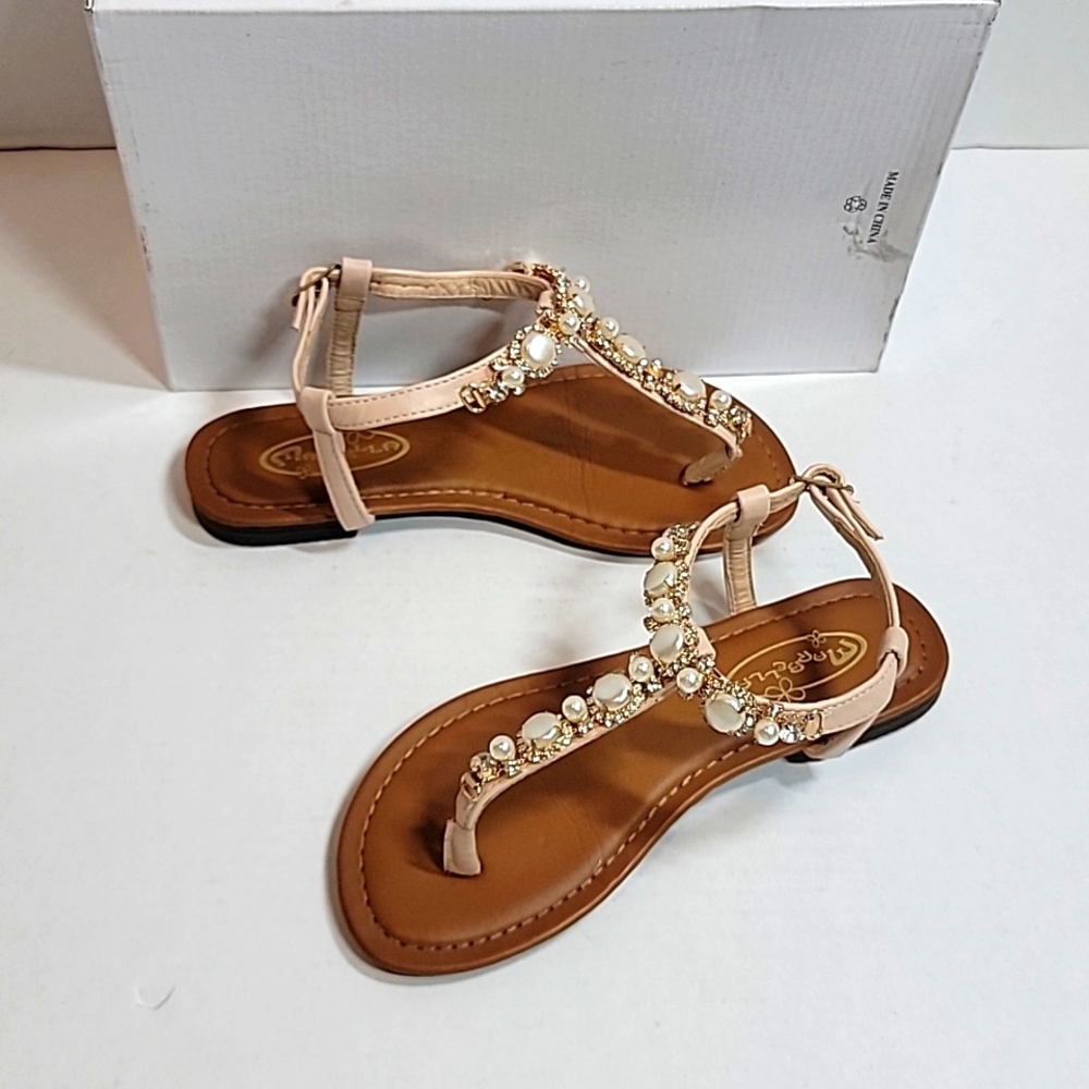 💘Pearl Jeweled size 1 T-Strapped Sandals